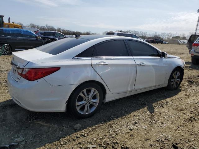 Photo 3 from auction – 2013 HYUNDAI SONATA with VIN 5NPEC4AC1DH800666