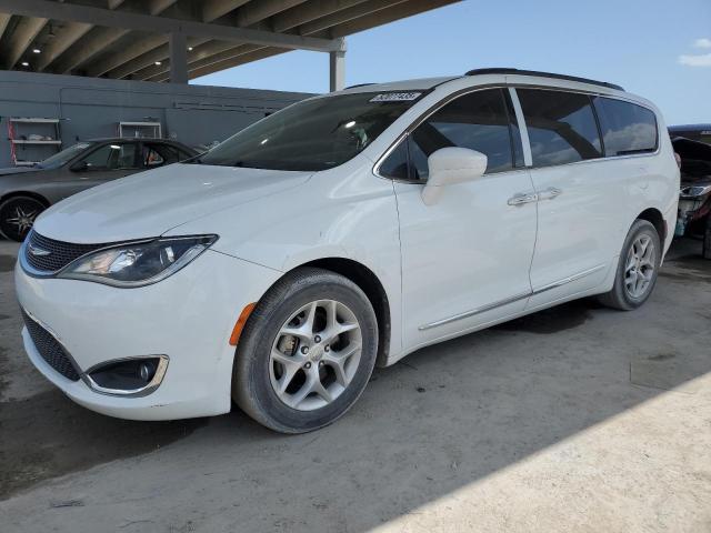 CHRYSLER PACIFICA T 2017 with VIN 2C4RC1BG6HR542025 - Photo from auction