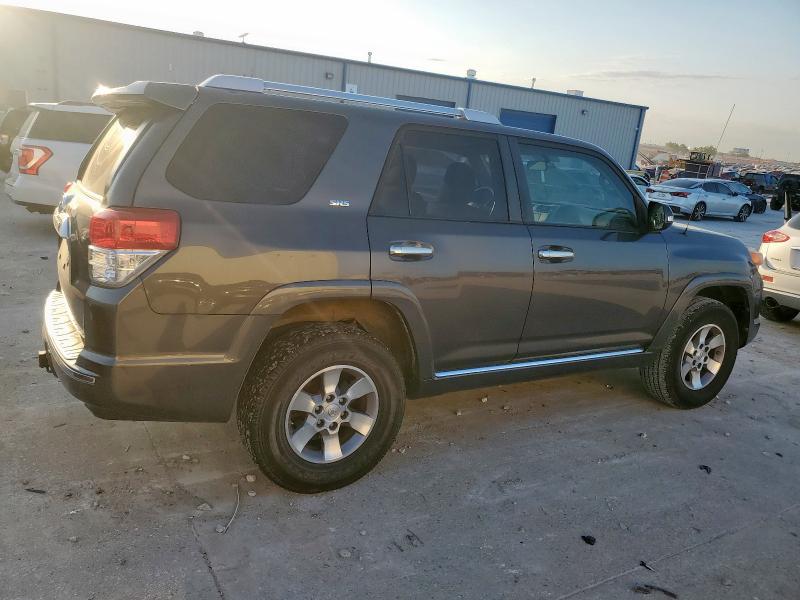 Photo 3 from auction – 2011 TOYOTA 4RUNNER SR with VIN JTEZU5JRXB5015127