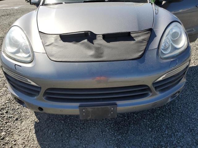 Photo 12 from auction – 2012 PORSCHE CAYENNE S with VIN WP1AB2A20CLA42132