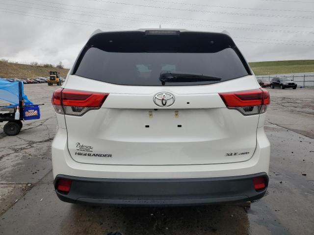 Photo 6 from auction – 2019 TOYOTA HIGHLANDER with VIN 5TDJZRFH7KS615625