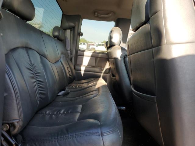 Photo 10 from auction – 2000 CHEVROLET SILVER1500 with VIN 2GCEC19T9Y1114689