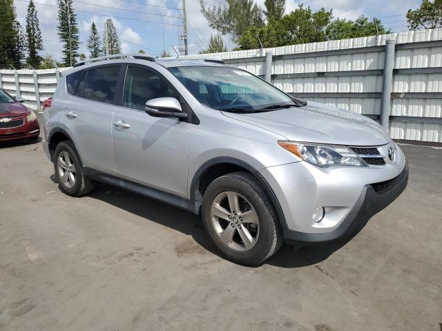 Photo 4 from auction – 2015 TOYOTA RAV4 XLE with VIN 2T3WFREV2FW150326