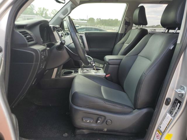 Photo 7 from auction – 2014 TOYOTA 4RUNNER SR5 with VIN JTEZU5JR2E5083121