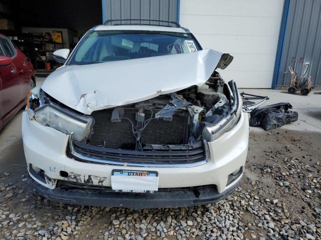 Photo 5 from auction – 2016 TOYOTA HIGHLANDER with VIN 5TDJKRFHXGS254662