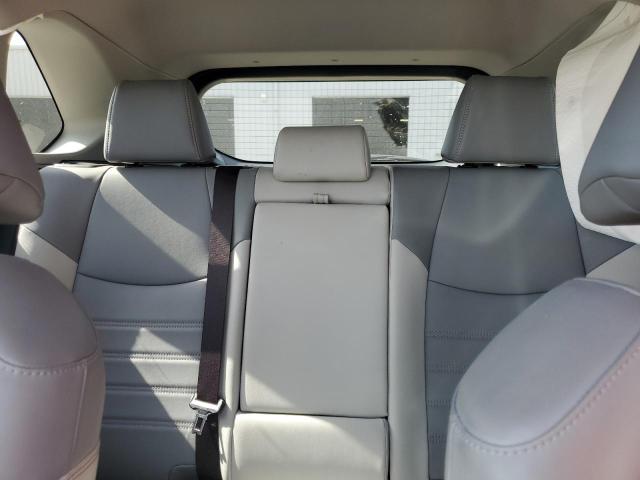 Photo 10 from auction – 2021 TOYOTA RAV4 XLE P with VIN JTMC1RFV4MD080404