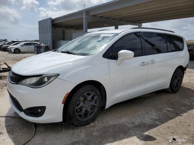 CHRYSLER PACIFICA T 2019 with VIN 2C4RC1BG8KR593923 - Photo from auction
