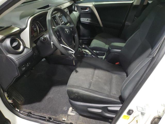 Photo 7 from auction – 2015 TOYOTA RAV4 XLE with VIN JTMRFREV3FD153665
