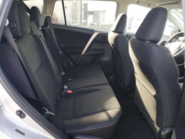 Photo 11 from auction – 2013 TOYOTA RAV4 XLE with VIN 2T3RFREV2DW075847