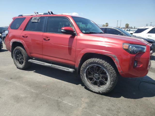 Photo 4 from auction – 2019 TOYOTA 4RUNNER with VIN JTEBU5JR8K5673790