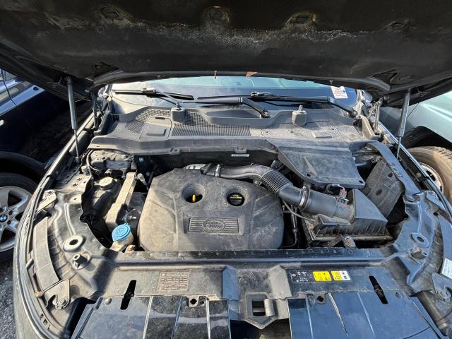 Photo 7 from auction – 2016 LAND ROVER DISCOVERY with VIN SALCR2BG1GH569551