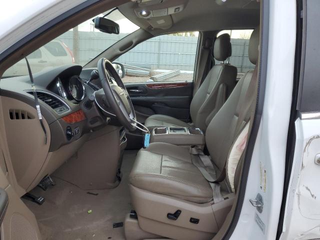 Photo 7 from auction – 2016 CHRYSLER TOWN & COU with VIN 2C4RC1BGXGR147778