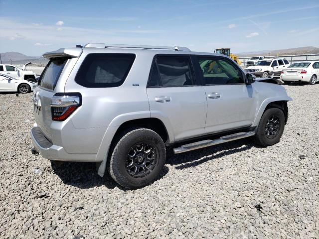 Photo 3 from auction – 2016 TOYOTA 4RUNNER SR with VIN JTEBU5JR3G5364915