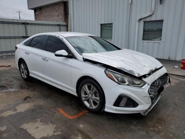 Photo 4 from auction – 2019 HYUNDAI SONATA LIM with VIN 5NPE34AF2KH770973