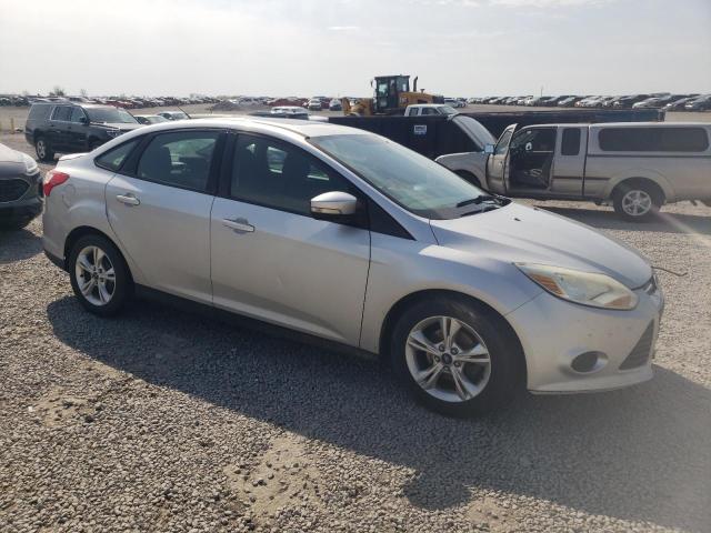 Снимка 4 от търг – 2013 FORD FOCUS SE с VIN 1FADP3F27DL297432