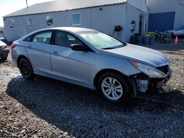 Photo 4 from auction – 2011 HYUNDAI SONATA with VIN 5NPEB4ACXBH192291
