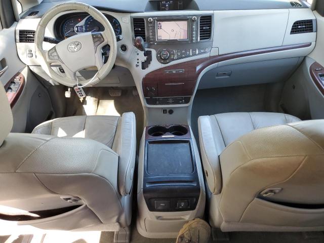 Photo 8 from auction – 2011 TOYOTA SIENNA XLE with VIN 5TDYK3DC8BS167404