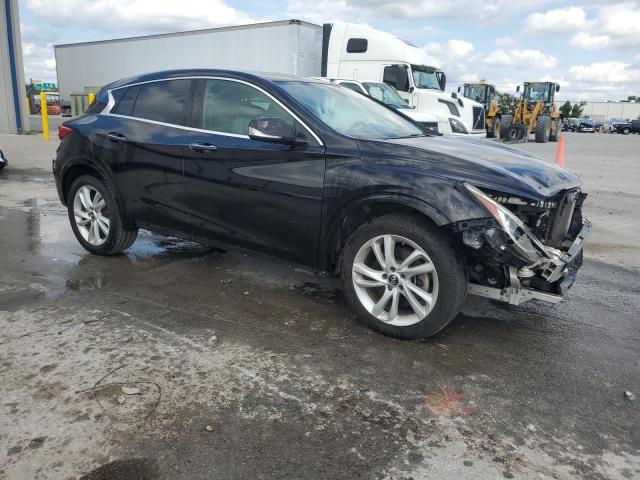 Photo 4 from auction – 2018 INFINITI QX30 BASE with VIN SJKCH5CP2JA051648