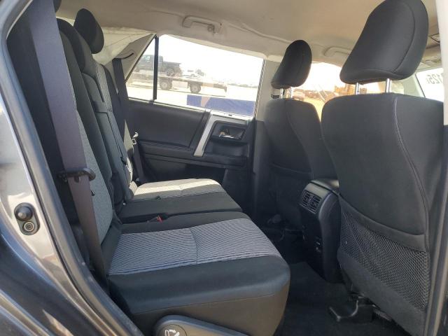 Photo 11 from auction – 2016 TOYOTA 4RUNNER SR with VIN JTEBU5JR9G5375403