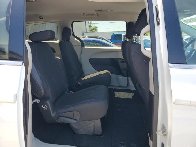 Photo 11 from auction – 2018 CHRYSLER PACIFICA L with VIN 2C4RC1CGXJR171388