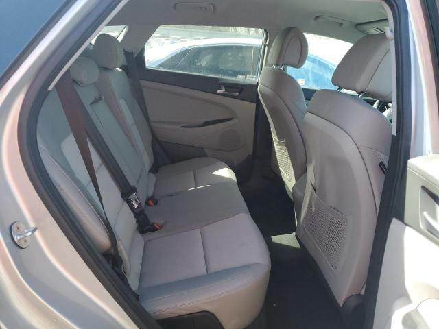 Photo 11 from auction – 2016 HYUNDAI TUCSON SE with VIN KM8J23A48GU177170