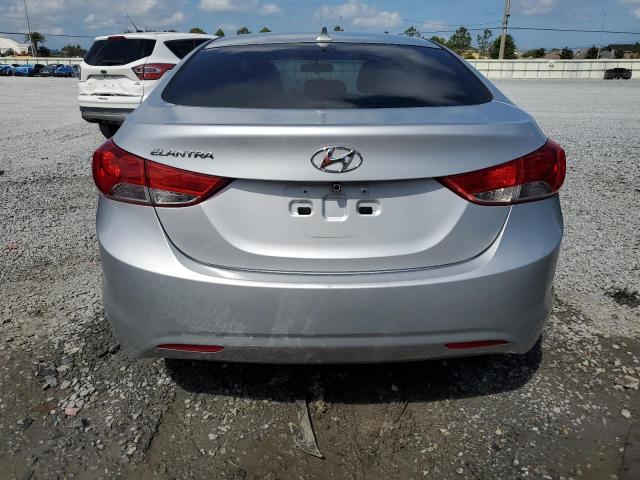 Photo 6 from auction – 2012 HYUNDAI ELANTRA GL with VIN 5NPDH4AE3CH079263