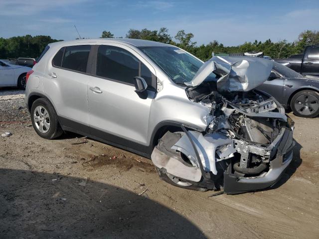 Photo 4 from auction – 2017 CHEVROLET TRAX with VIN 3GNCJKSB8HL272855