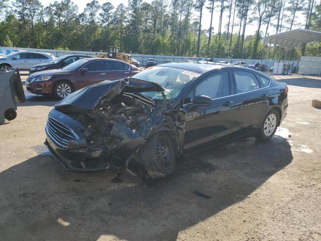 FORD FUSION S 2019 with VIN 3FA6P0G76KR235035 - Photo from auction