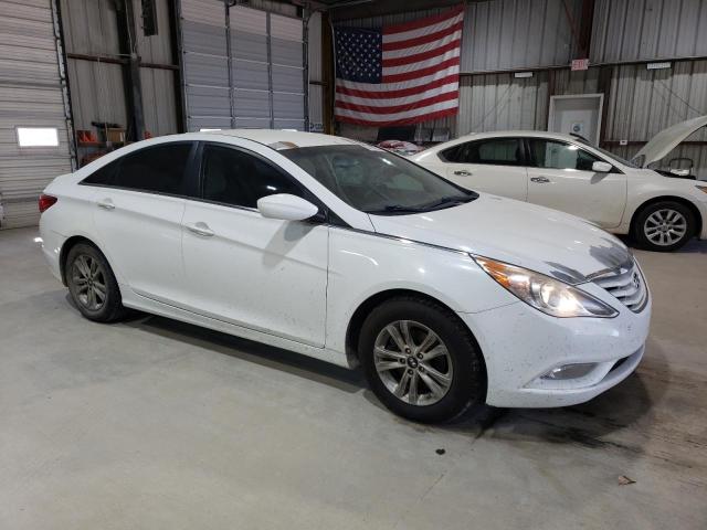 Photo 4 from auction – 2013 HYUNDAI SONATA GLS with VIN 5NPEB4AC5DH748610