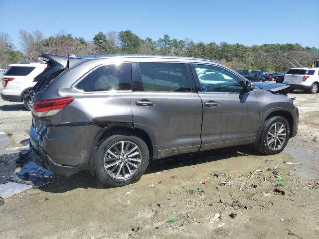 Zdjęcie 3 z aukcji – 2017 TOYOTA HIGHLANDER z VIN 5TDJZRFH5HS394454