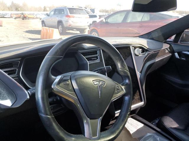 Снимка 8 от търг – 2016 TESLA MODEL S с VIN 5YJSA1E28GF148513