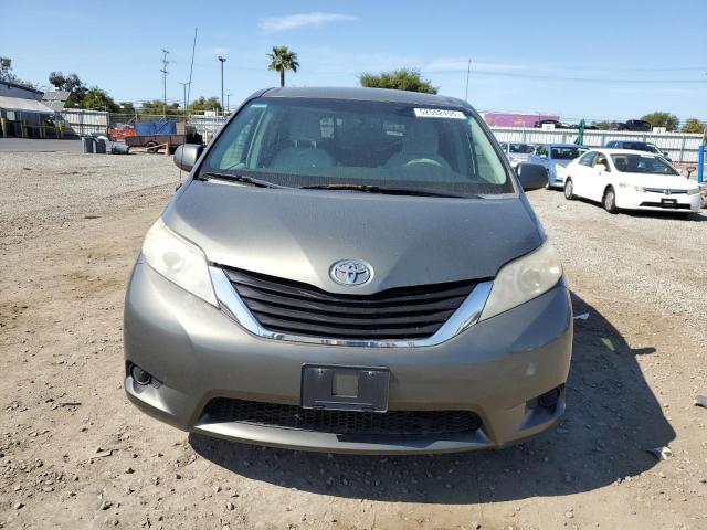Photo 5 from auction – 2011 TOYOTA SIENNA LE with VIN 5TDKK3DC8BS037614