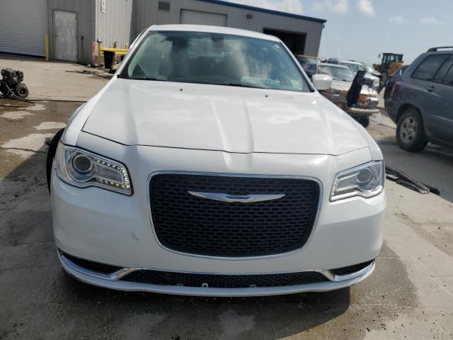 Photo 5 from auction – 2016 CHRYSLER 300 LIMITE with VIN 2C3CCAAG7GH106199