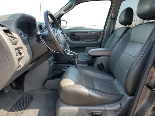 Photo 7 from auction – 2003 FORD ESCAPE XLT with VIN 1FMYU031X3KA80715