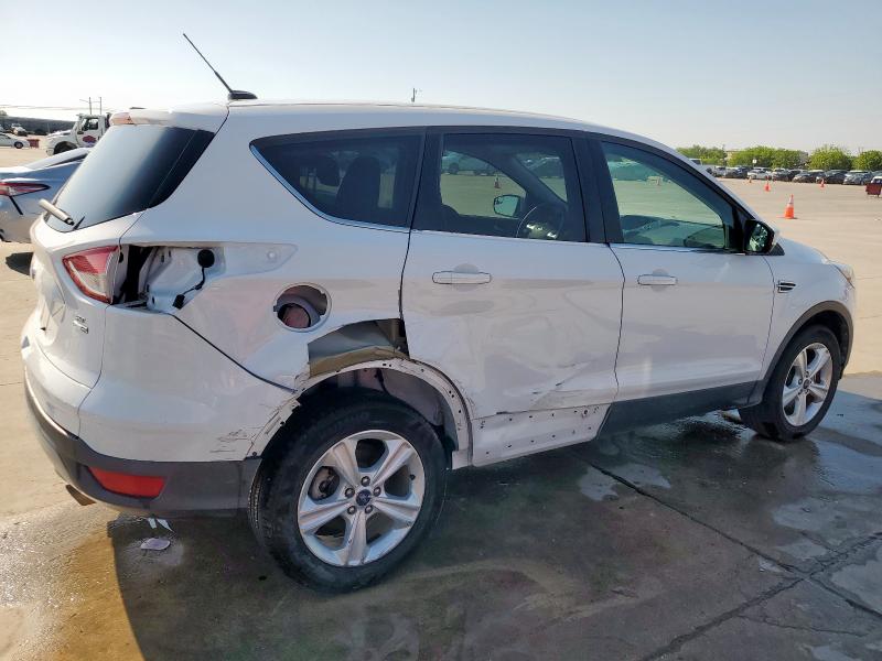 Photo 3 from auction – 2016 FORD ESCAPE SE with VIN 1FMCU9GX3GUC61422
