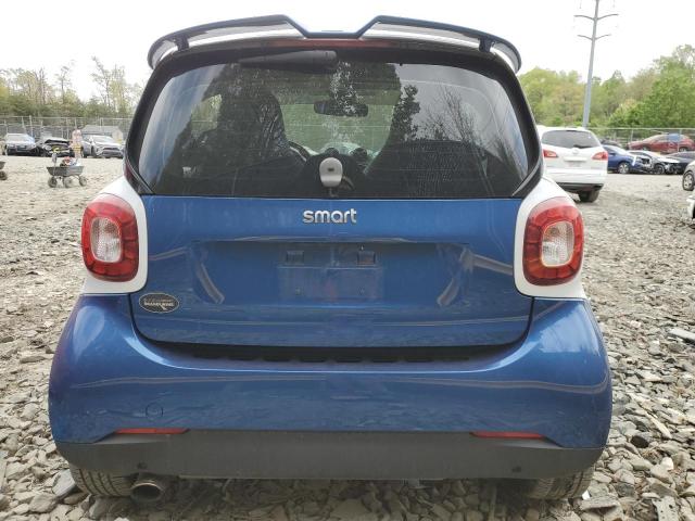 Photo 6 from auction – 2016 SMART FORTWO with VIN WMEFJ5DA7GK072255