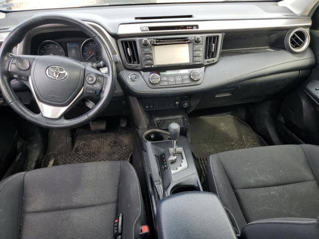 Photo 8 from auction – 2017 TOYOTA RAV4 XLE with VIN JTMRFREV0HJ716076