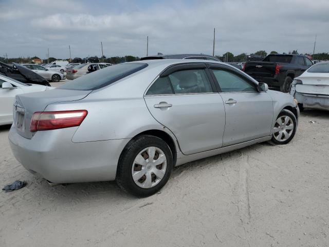 Photo 3 from auction – 2007 TOYOTA CAMRY LE with VIN 4T1BK46K77U554797