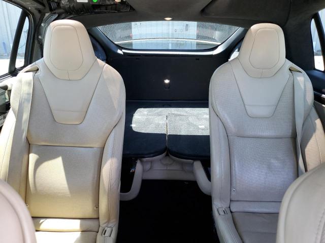Photo 10 from auction – 2016 TESLA MODEL X with VIN 5YJXCBE43GF000907