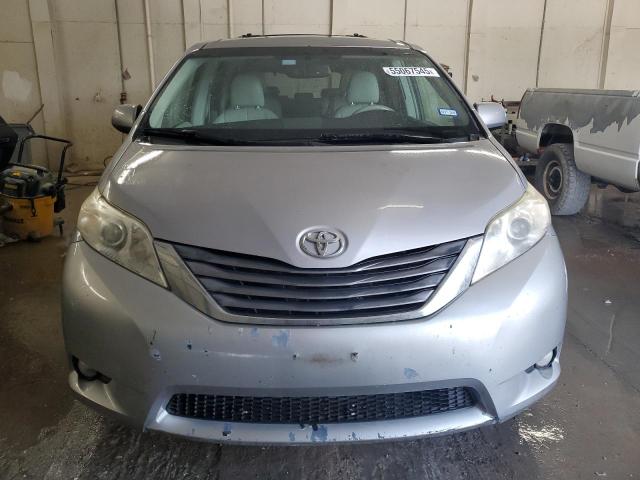 Photo 5 from auction – 2011 TOYOTA SIENNA XLE with VIN 5TDYK3DC4BS011036