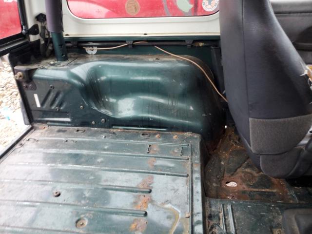 Photo 10 from auction – 2000 JEEP WRANGLER / with VIN 1J4FA29P0YP773020