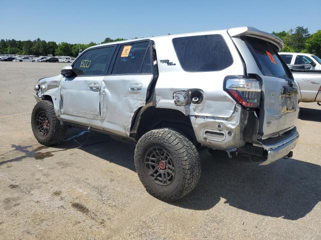 Photo 2 from auction – 2020 TOYOTA 4RUNNER SR with VIN JTEBU5JR0L5797554