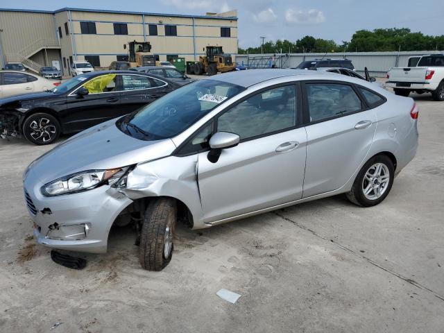 FORD FIESTA SE 2017 with VIN 3FADP4BJ2HM155657 - Photo from auction