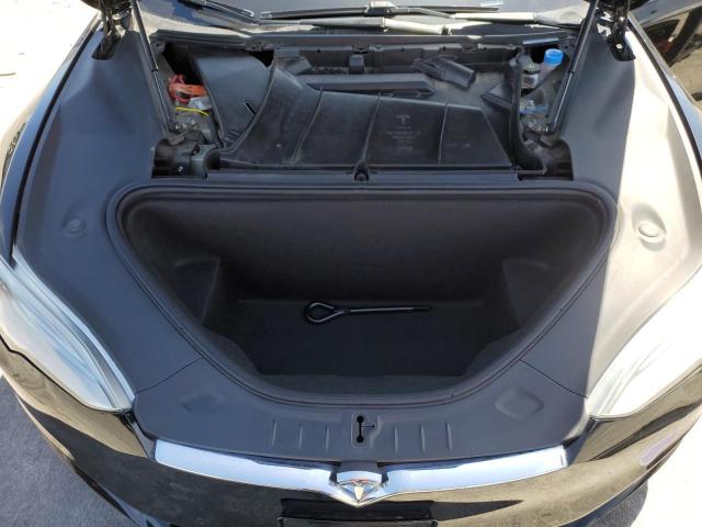 Photo 11 from auction – 2018 TESLA MODEL S with VIN 5YJSA1E20JF297179