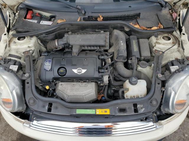 Снимка 11 от търг – 2011 MINI COOPER с VIN WMWSU3C51BT092174