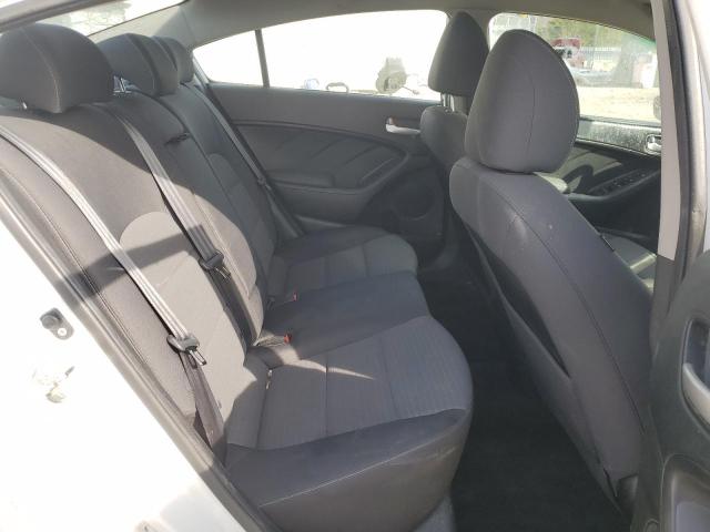 Photo 10 from auction – 2018 KIA FORTE with VIN 3KPFL4A70JE273887
