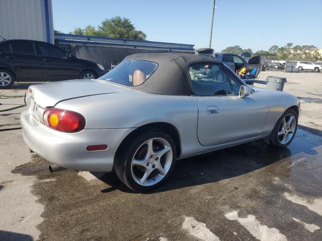 Photo 3 from auction – 1999 MAZDA MX-5 MIATA with VIN JM1NB3533X0134984