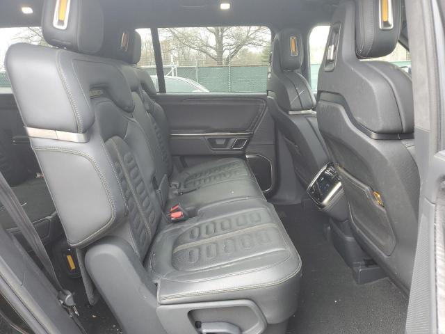 Photo 11 from auction – 2022 RIVIAN R1S LAUNCH with VIN 7PDSGABL7NN001425