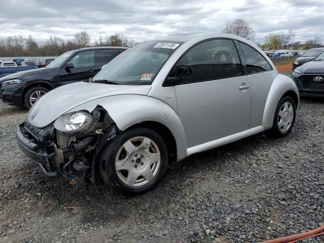 VOLKSWAGEN NEW BEETLE 2000 with VIN 3VWDD21C0YM482825 - Photo from auction