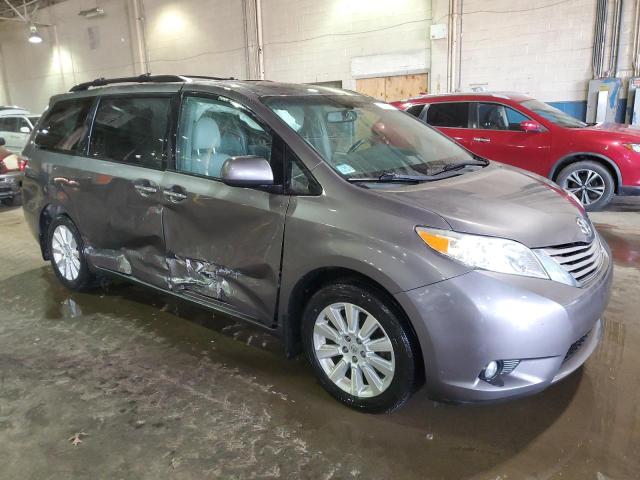 Photo 4 from auction – 2015 TOYOTA SIENNA XLE with VIN 5TDDK3DC0FS120100